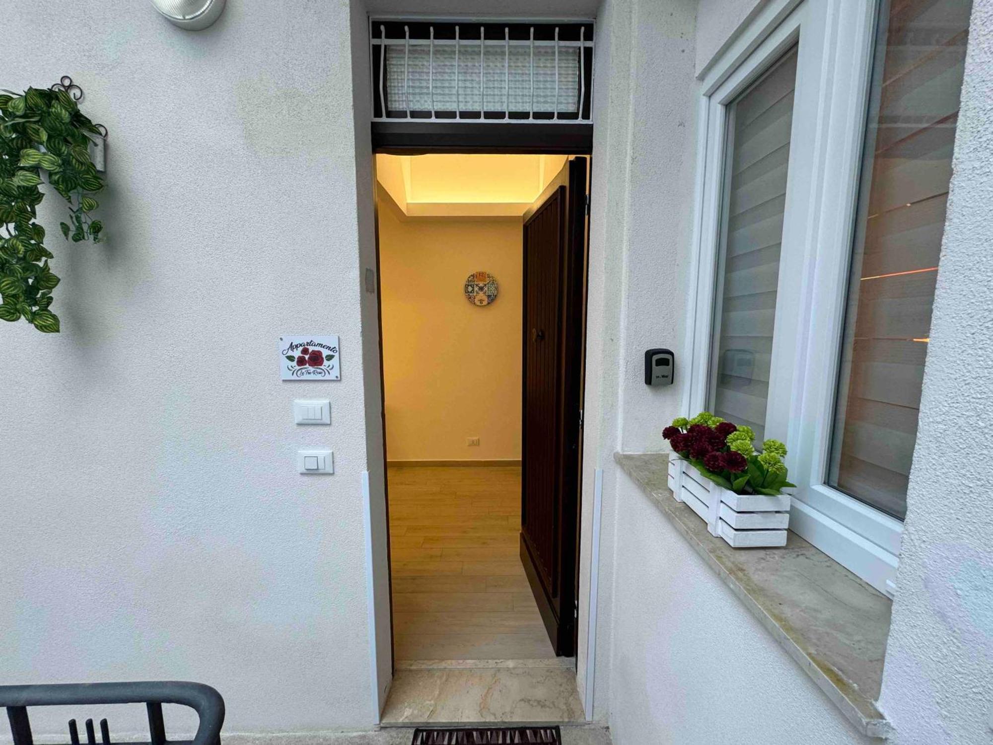Appartamento Le Tre Rose Trapani Exterior foto